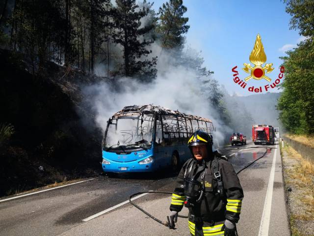 Incendio bus.jpg
