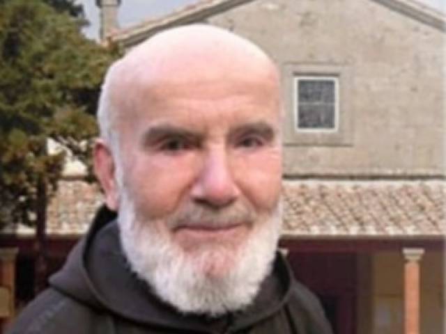 Padre Innocenzo_1.jpg