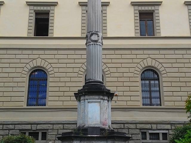 Monumento_ai_Caduti_del_Risorgimento_Arezzo.jpg