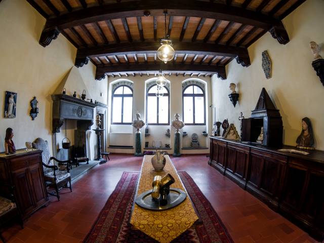 Casa Museo Ivan Bruschi_Arezzo_Sala Della Robbia.jpg