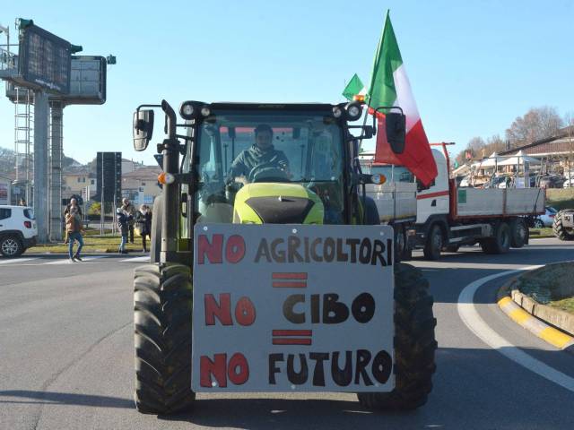 protesta-agricoltori-valdichiana11.JPG
