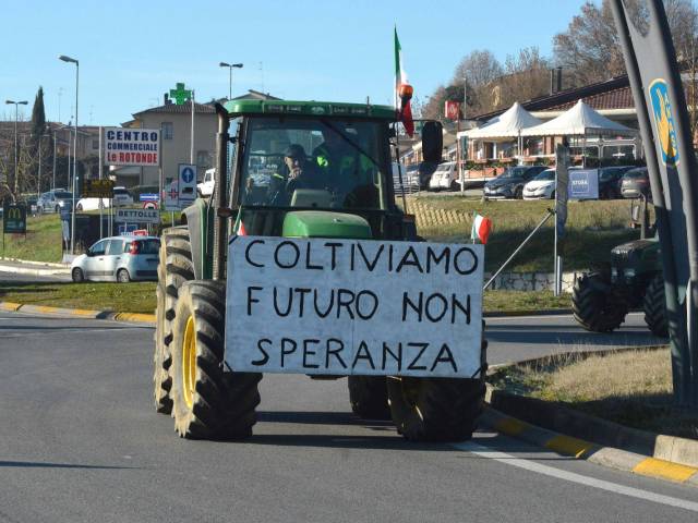 protesta-agricoltori-valdichiana13.JPG