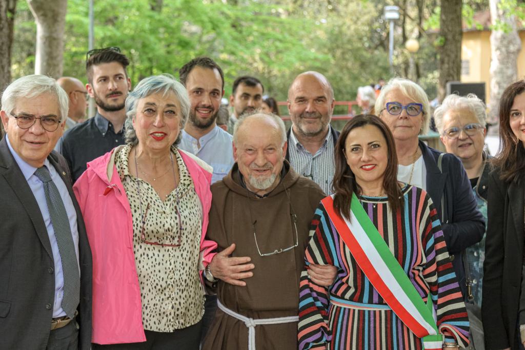 Lucignano, Avis al servizio dei cittadini