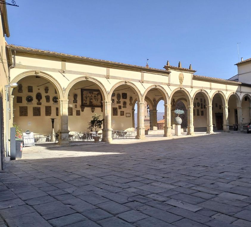 Castiglioni, Piazza del Municipio rigorosamente senza auto nei giorni festivi