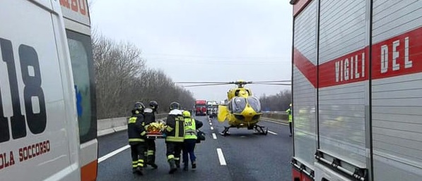 Incidente_autostrada_elis_vvf_amb