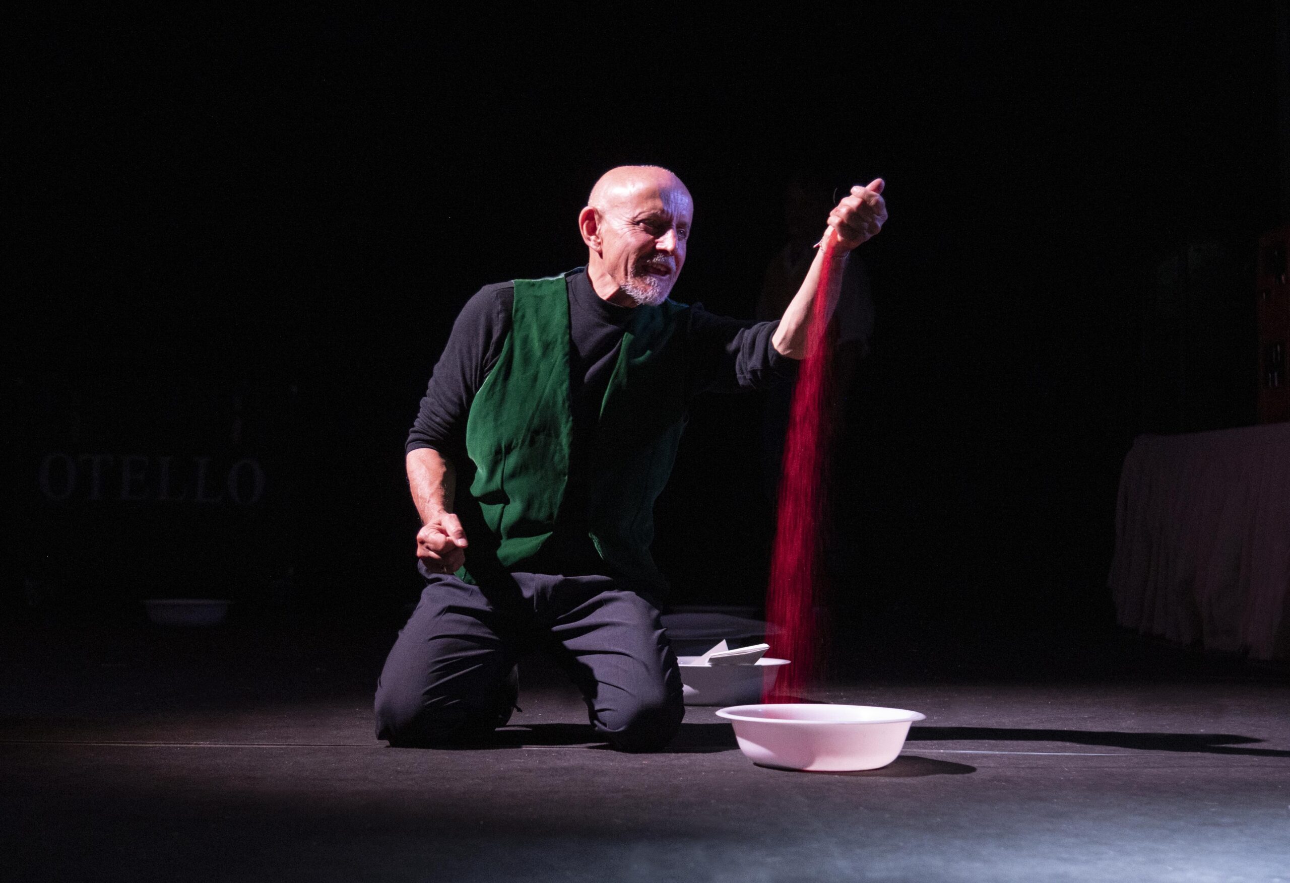 Teatro Signorelli: in arrivo Giuseppe Cederna