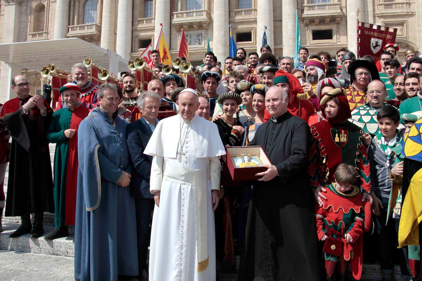 Papa Francesco_sbandieratori_2015 (3)