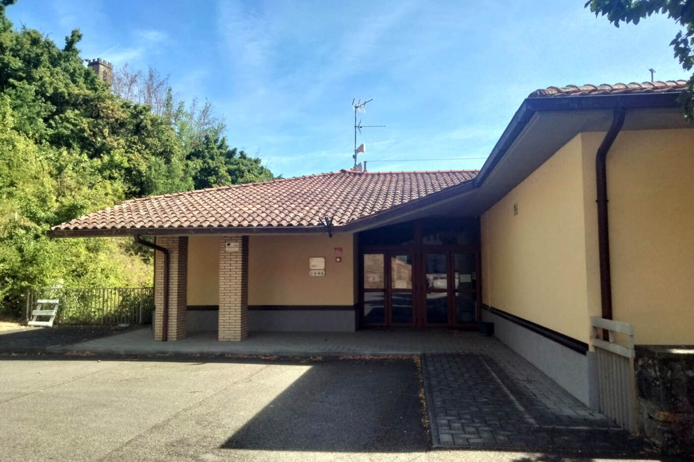 Poppi_nel_Cuore__Ex_scuola_servizi_commerciali_Poppi_1