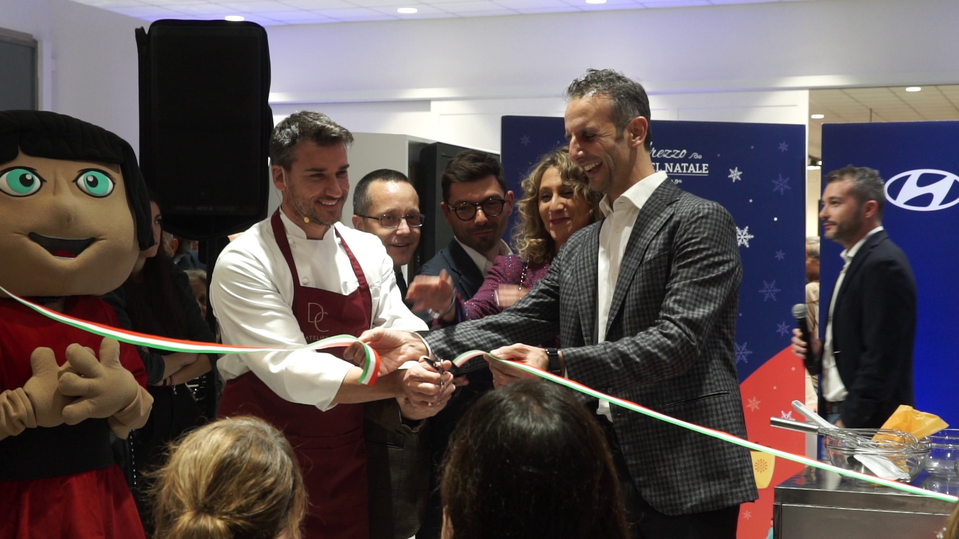Taglio nastro con Carrara e DAttoma