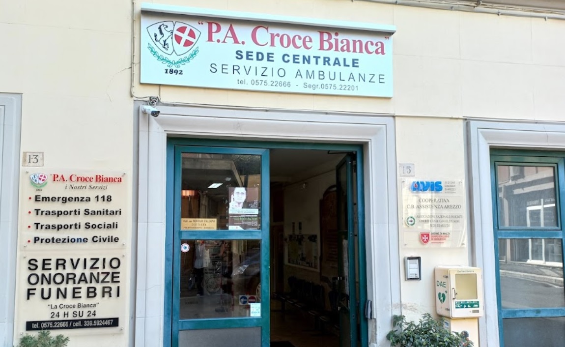 croce_bianca_arezzo