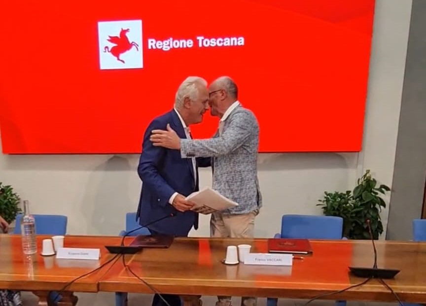 giani_e_vaccari_rondine__abbraccio