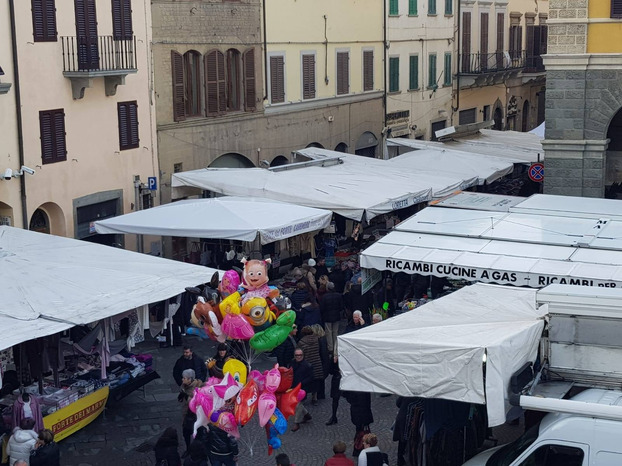 mercato_montevarchi