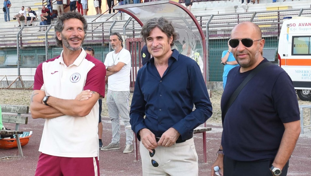 Il calcio? Una roulette russa, perciò teniamoci stretti La Cava & C. Visto dalla curva di P. Galletti
