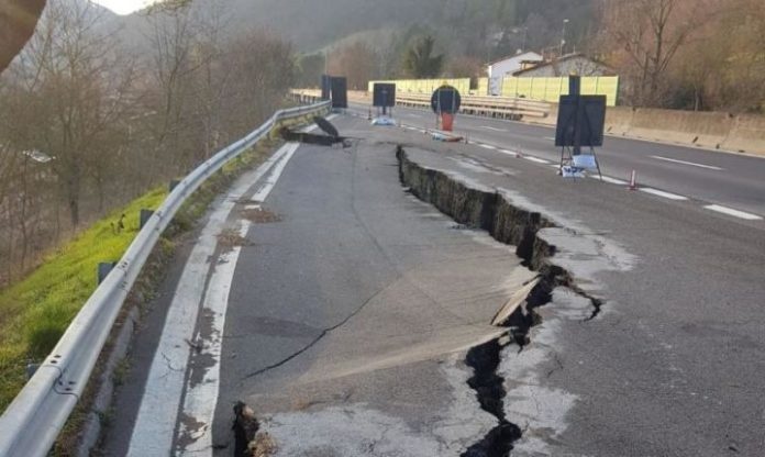 Chissà che troiai c’è sotto la E45. Eppoi ce se lamenta dei governanti…