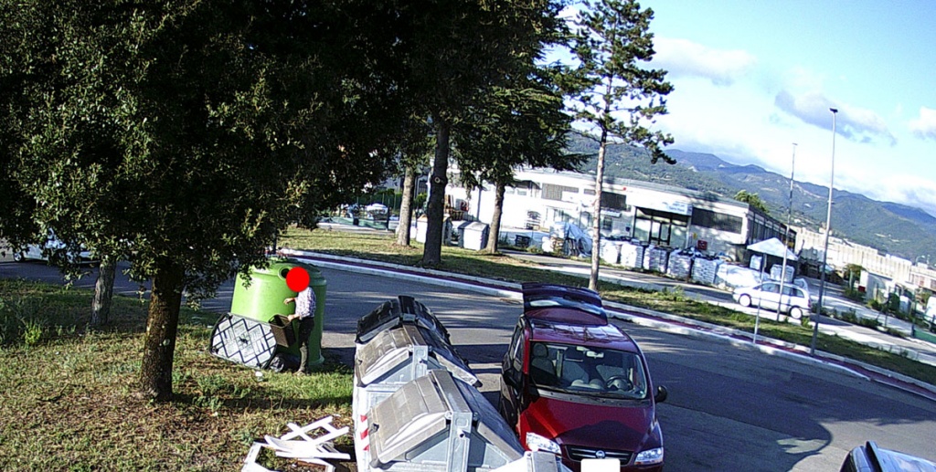 Fototrappole e ispettori ambientali: le misure adottate dall’amministrazione comunale funzionano