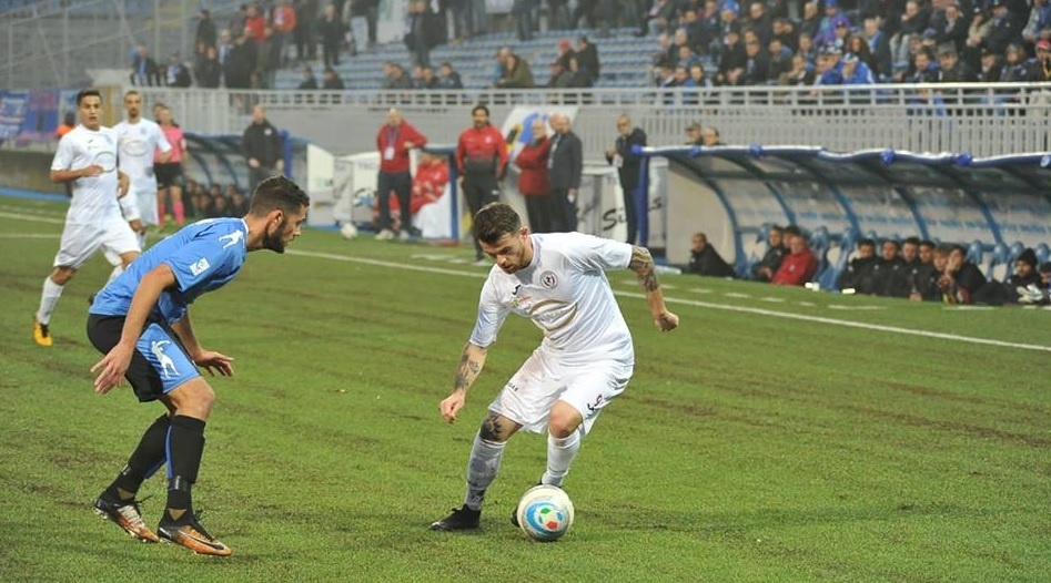 L’Arezzo esce imbattuta da Novara, 2-2. Pareggio dal retrogusto un po’ amaro