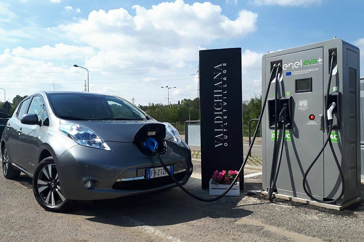 Auto elettriche in crescita in Toscana. Ad Arezzo ne circolano solo 18
