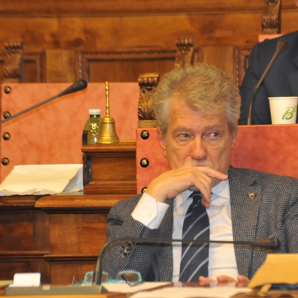 Ghinelli: “Regione inconcludente, ad ATO Toscana Sud la leadership nella politica dei rifiuti”