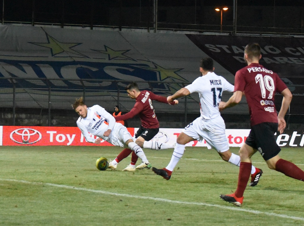 Sporca e faticosa, ma meritata: la vittoria contro la Pistoiese vale oro colato