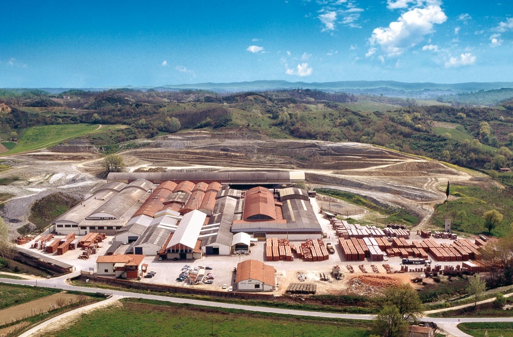 1557300730_1555916438_1555434709_cotto-pratigliomi-pavimenti-in-cotto-toscano_o