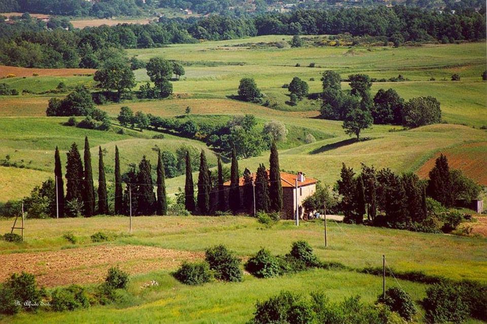 Cave nella valle delle Piagge a Capolona, arriva il no della commissione regionale