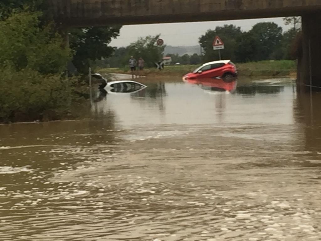 Maltempo, ancora pioggia e temporali sparsi fino alle 18 di martedì 30
