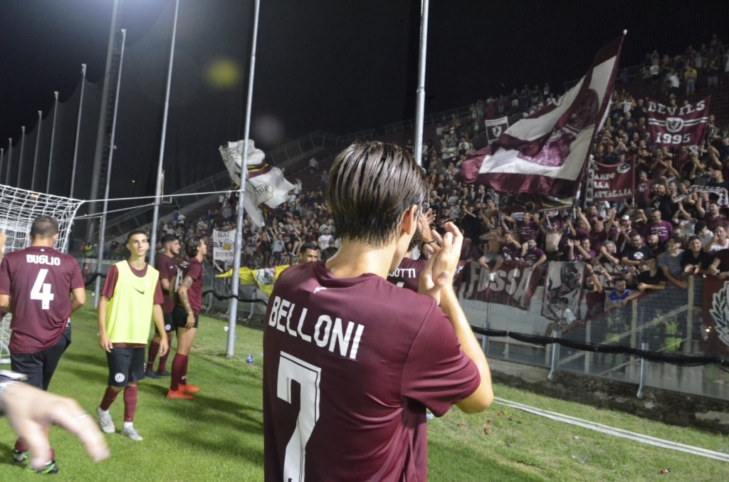 Arezzo con sofferenza, ma arriva la prima corsa sotto la Minghelli in una partita trappola