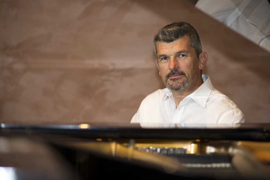 1566204019_Proxima_Music_-_Ivan_Collini_1