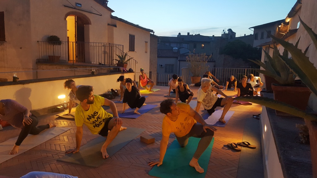 1566979908_Corso_yoga_Casa_Museo