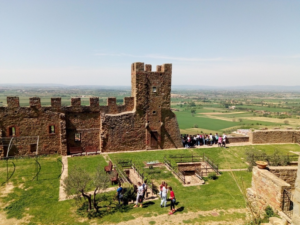 1567360600_Castello_Montecchio_Vesponi