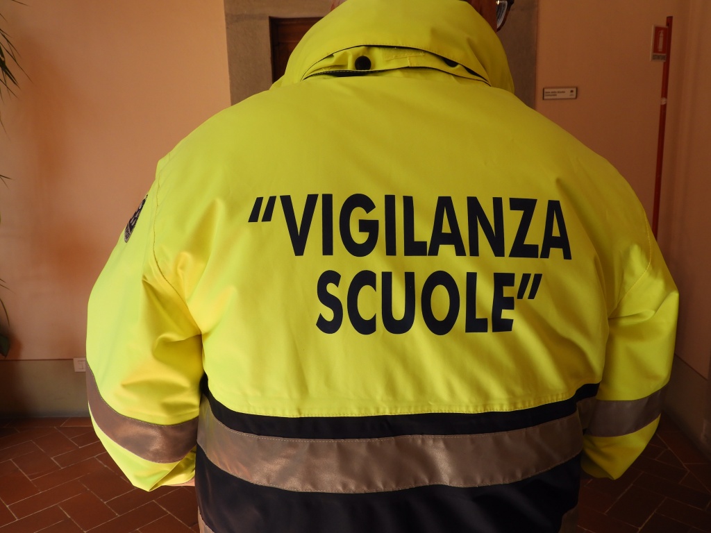 1568191708_nonno_vigile_3