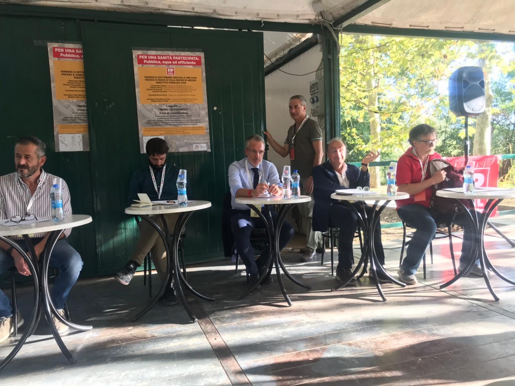 Grande partecipazione al dibattito sulla sanità della Fp Cgil di Arezzo. Raccolti oltre 4000 euro per l’ecografo del San Donato