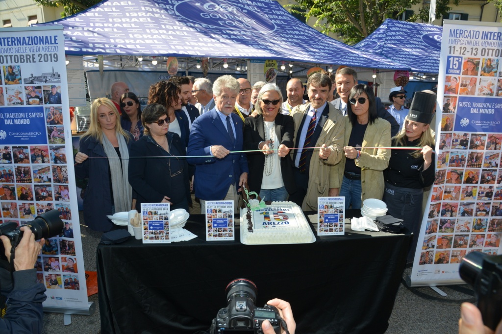 Mercato Internazionale, al via ad Arezzo la tre giorni di sapori dal mondo Ar24Tv