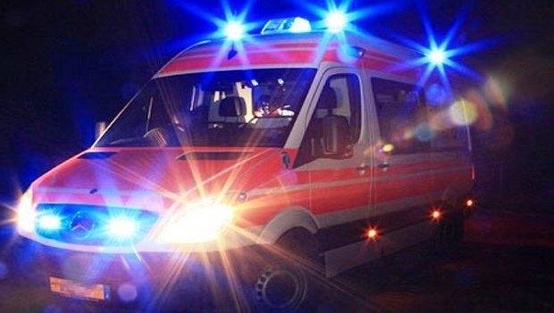 1571812231_ambulanza_notte