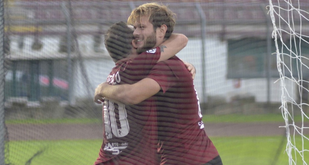 Usciti dallo stadio soddisfatti. La ricerca di continuità per l’Arezzo passa ancora da Carrara