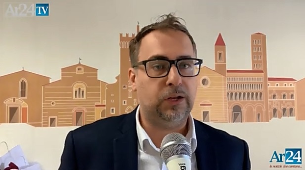 Arezzo città del Natale pronta al via, Comanducci: “Evento più fruibile in tutta la città” Ar24Tv