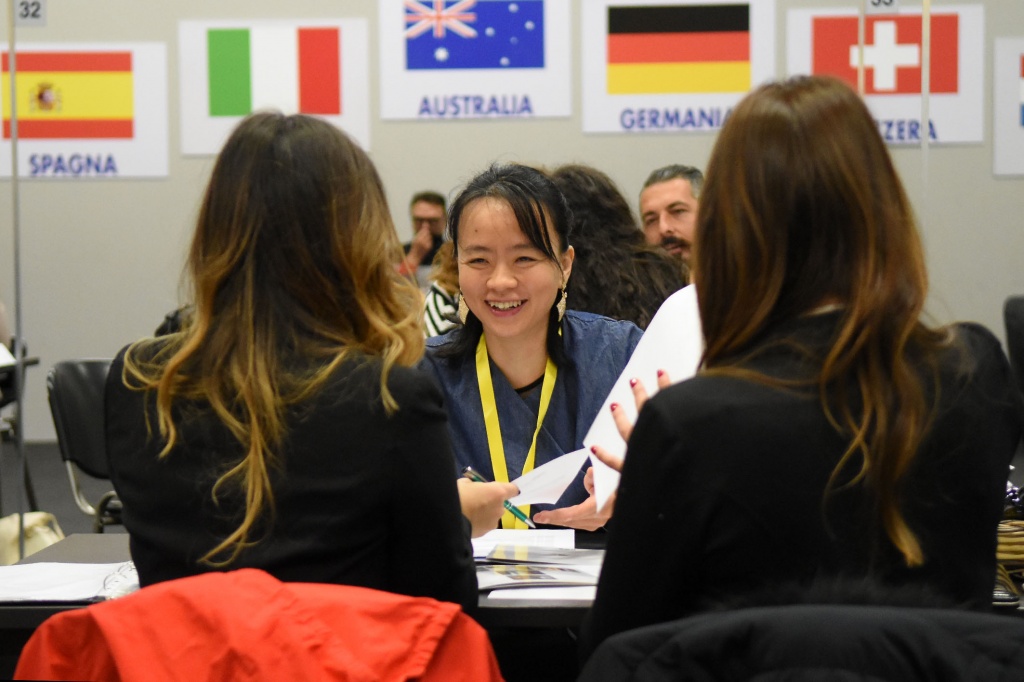 Agriturismo, vacanza preferita dagli stranieri, salgono gli italiani. Ad AgrieTour il punto sul settore Ar24Tv