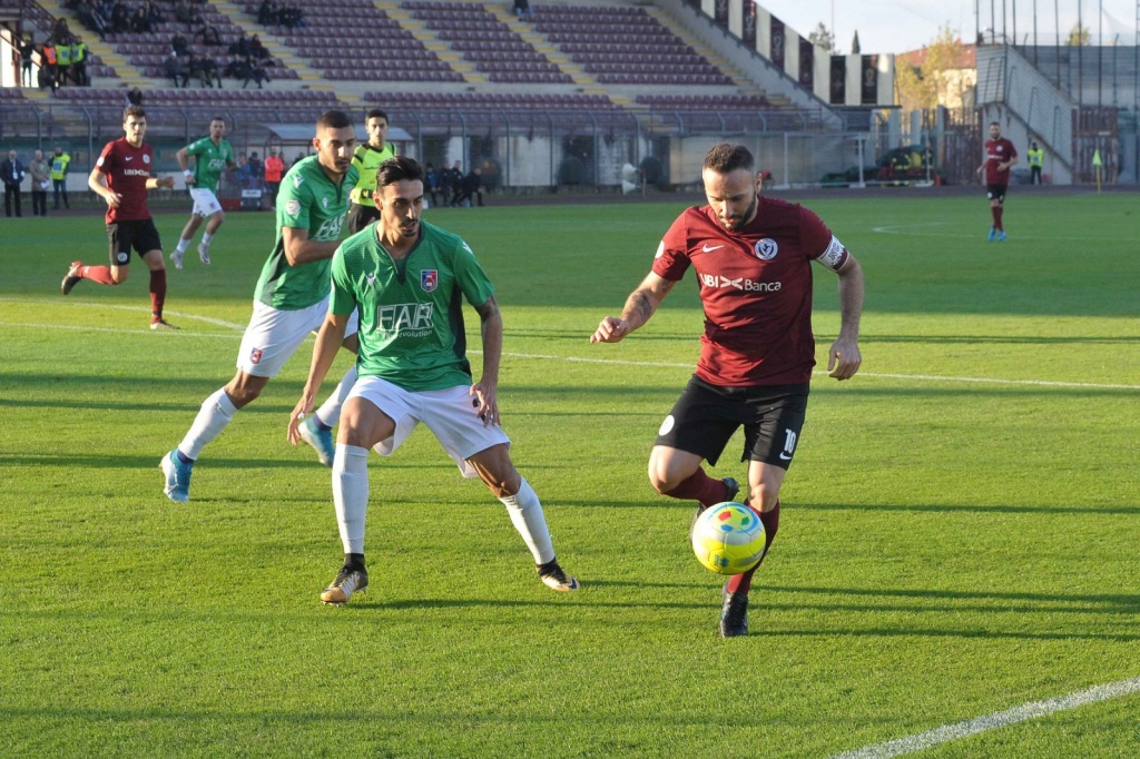 Arezzo, bene anche vittorie “sporche” come col Gozzano. La squadra ha ritrovato un’anima