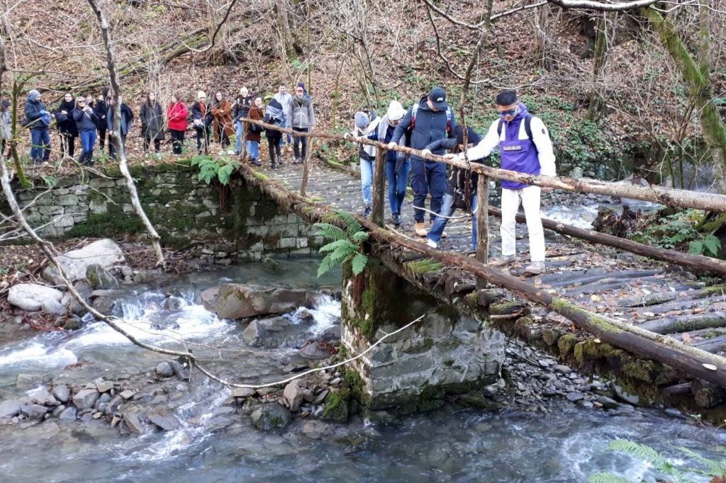 1576141699_Brigata_di_Raggiolo_-_Percorso_ponte_di_Prata_3