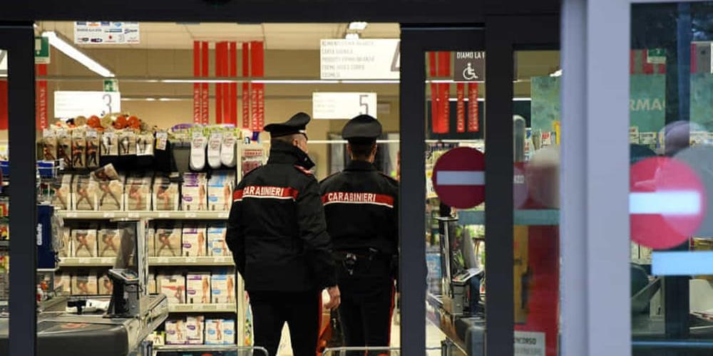 1576319582_Carabinieri_supermercato