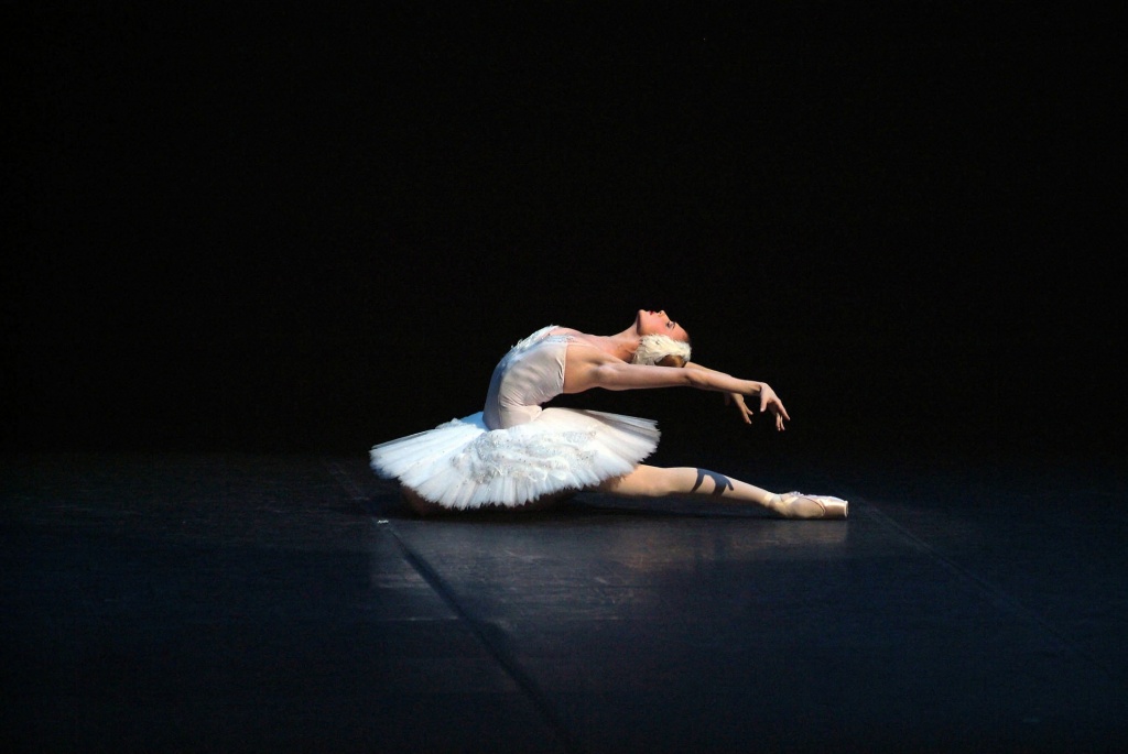 1576660864_Zakharova-Teatro-Reg5CF00E
