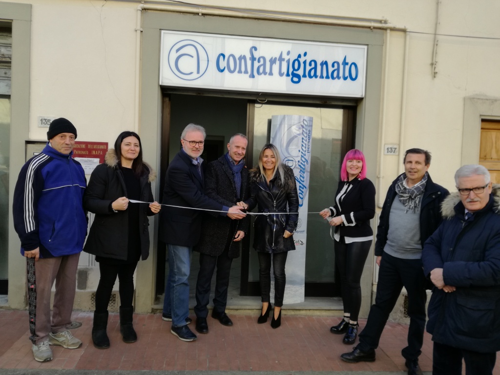 1579695436_taglio_nastro