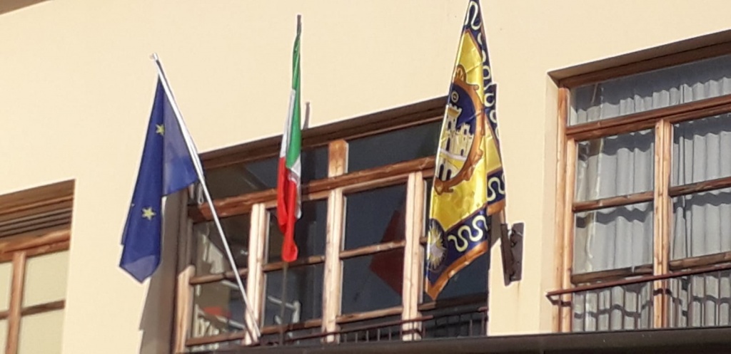 1582560429_Scuola_di_Olmo_1_Il_dopo