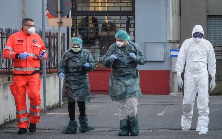 Donna di Pesaro positiva ricoverata al San Donato. Nuove assunzioni in sanità per contrastare l’epidemia