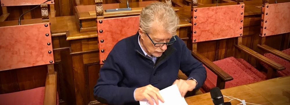 Ghinelli, appello ai supermarket: “Spesa a casa gratis per over 65” Ar24Tv