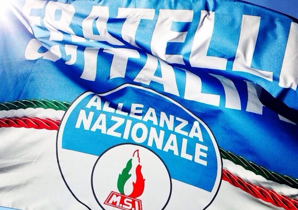 1585673800_Bandiera-di-Fratelli-dItalia-Alleanza-Nazionale