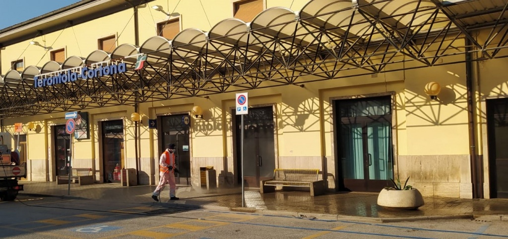 1586500076_Stazione_ferroviaria_Terontola_Cortona