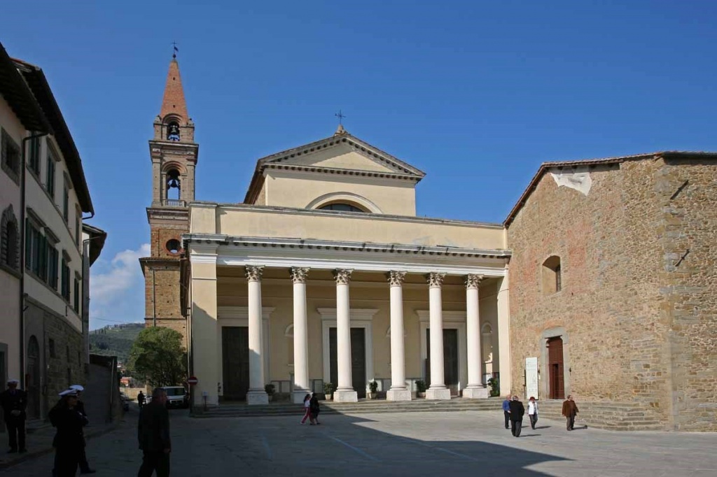 1586597030_piazza_della_collegiata