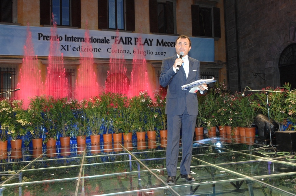 Ci lascia Franco Lauro: ha scritto la storia del Premio Fair Play. Morelli: “Un grande, siamo sconvolti”