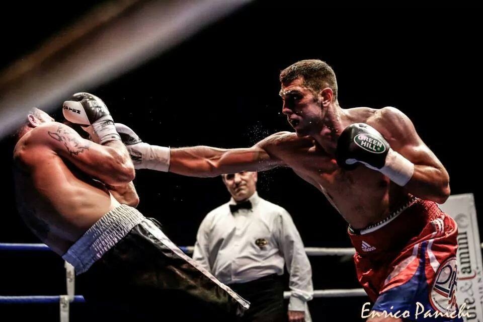 Ghinelli: “In tre forzano posto di blocco: inseguiti”. Fiordigiglio: “Lo sport come cura, sfruttiamo i parchi” Ar24Tv